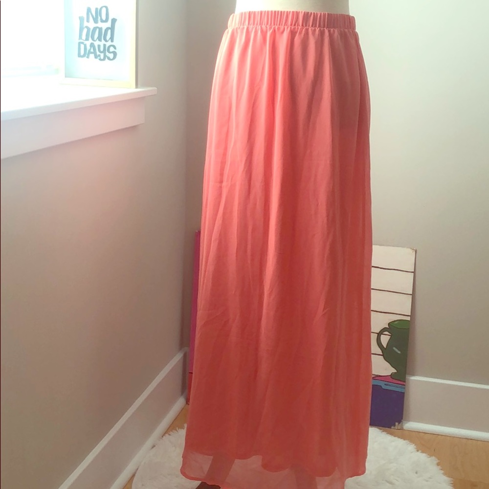 Forever 21 Long Coral Skirt XS NWT